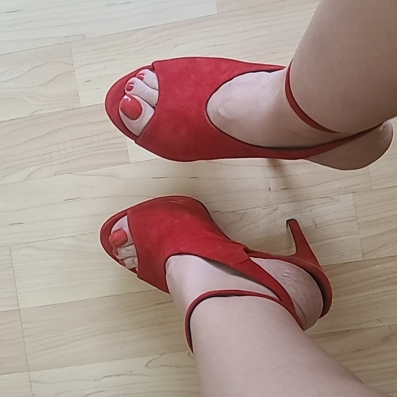 Dolce Vita Sexy Red Suede Strap High Heels Open Toe Platform Stilleto Size 6 - Picture 3 of 9
